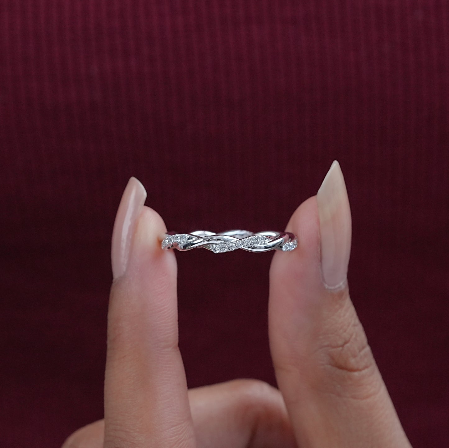 Round Cut Lab Diamond Petite Twisted Band