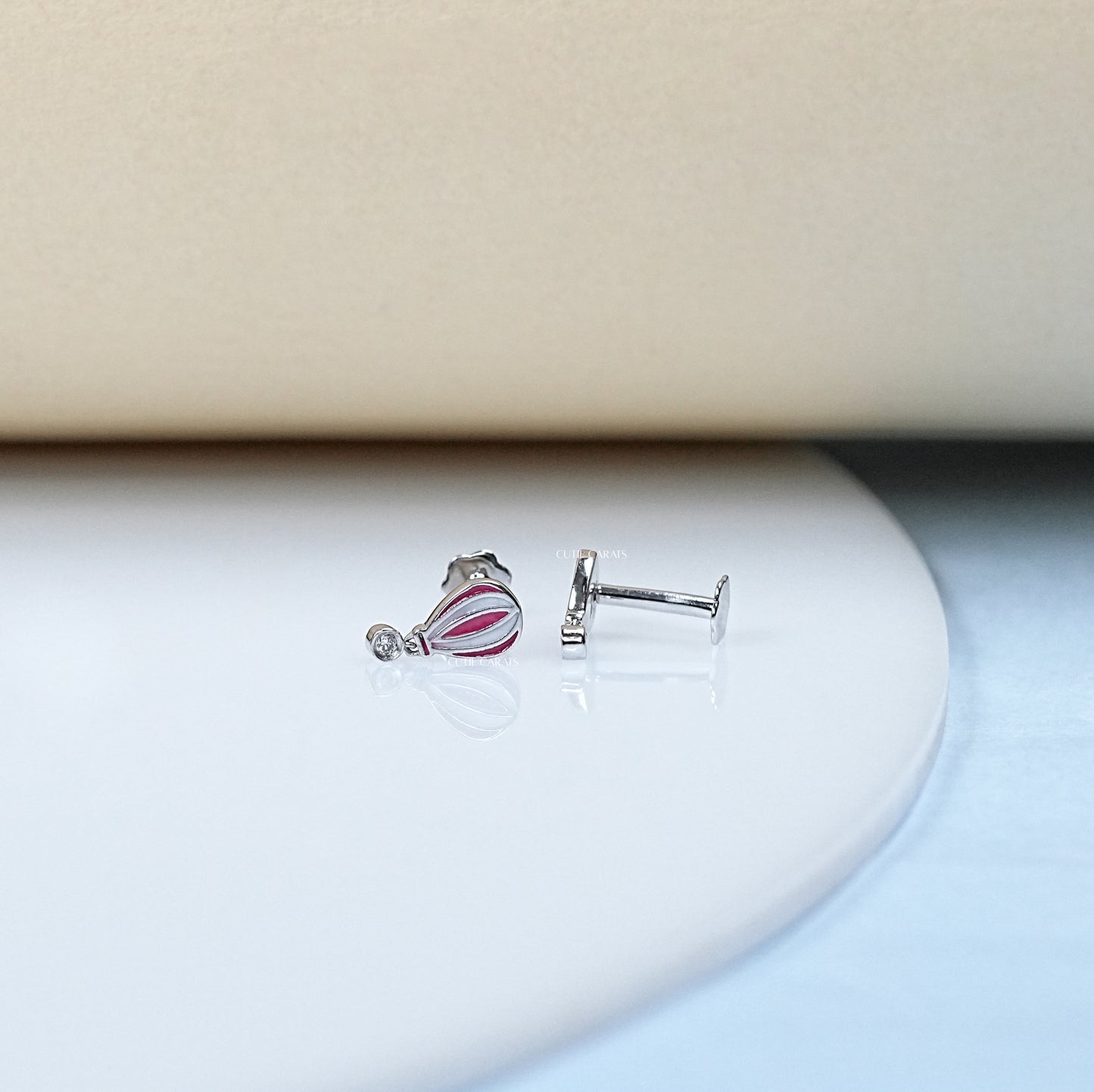 Ballon Enamel Dainty Stud