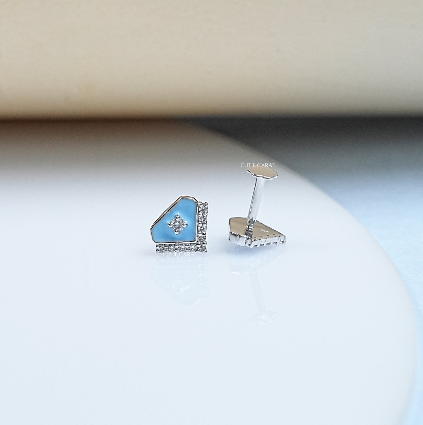 Diamond Shape Enamel Stud Earrings