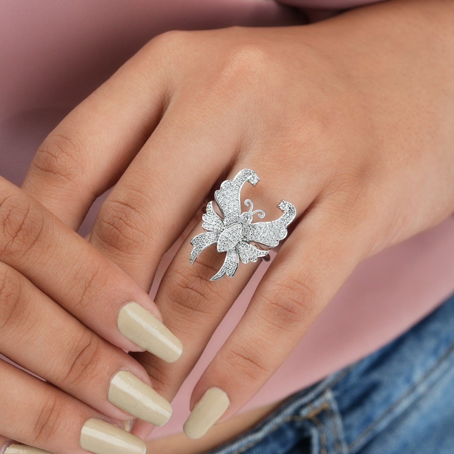 Round Diamond Butterfly Wedding Ring
