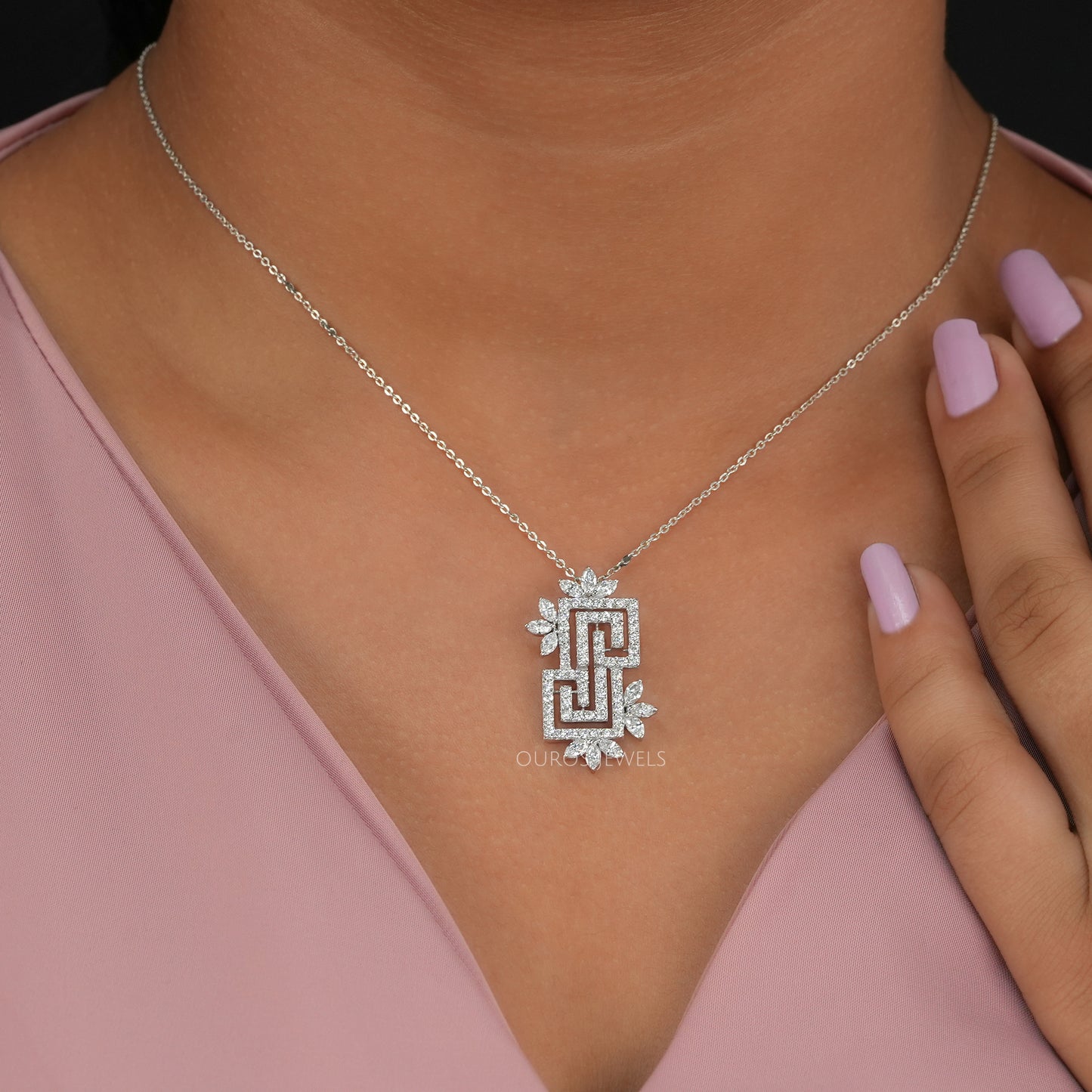 Marquise And Round Diamond Necklace