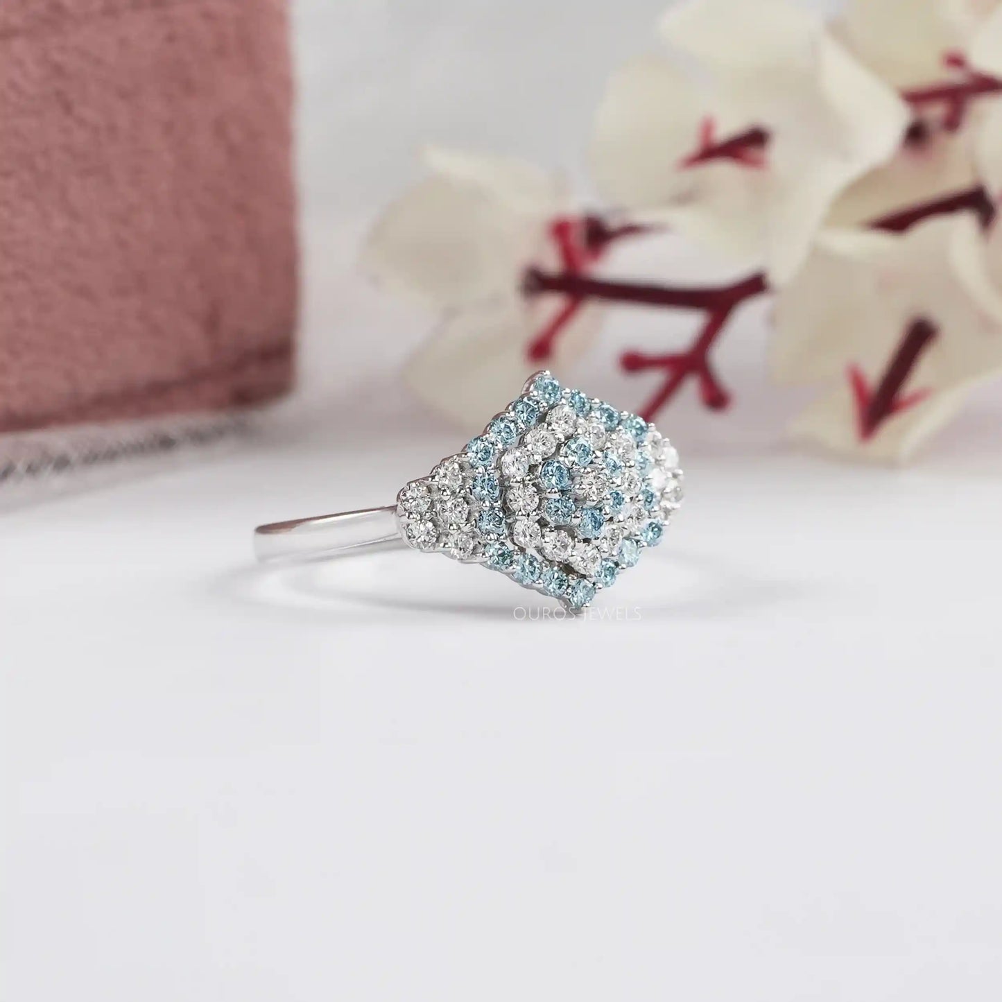 Round Cluster Diamond Anniversary Ring