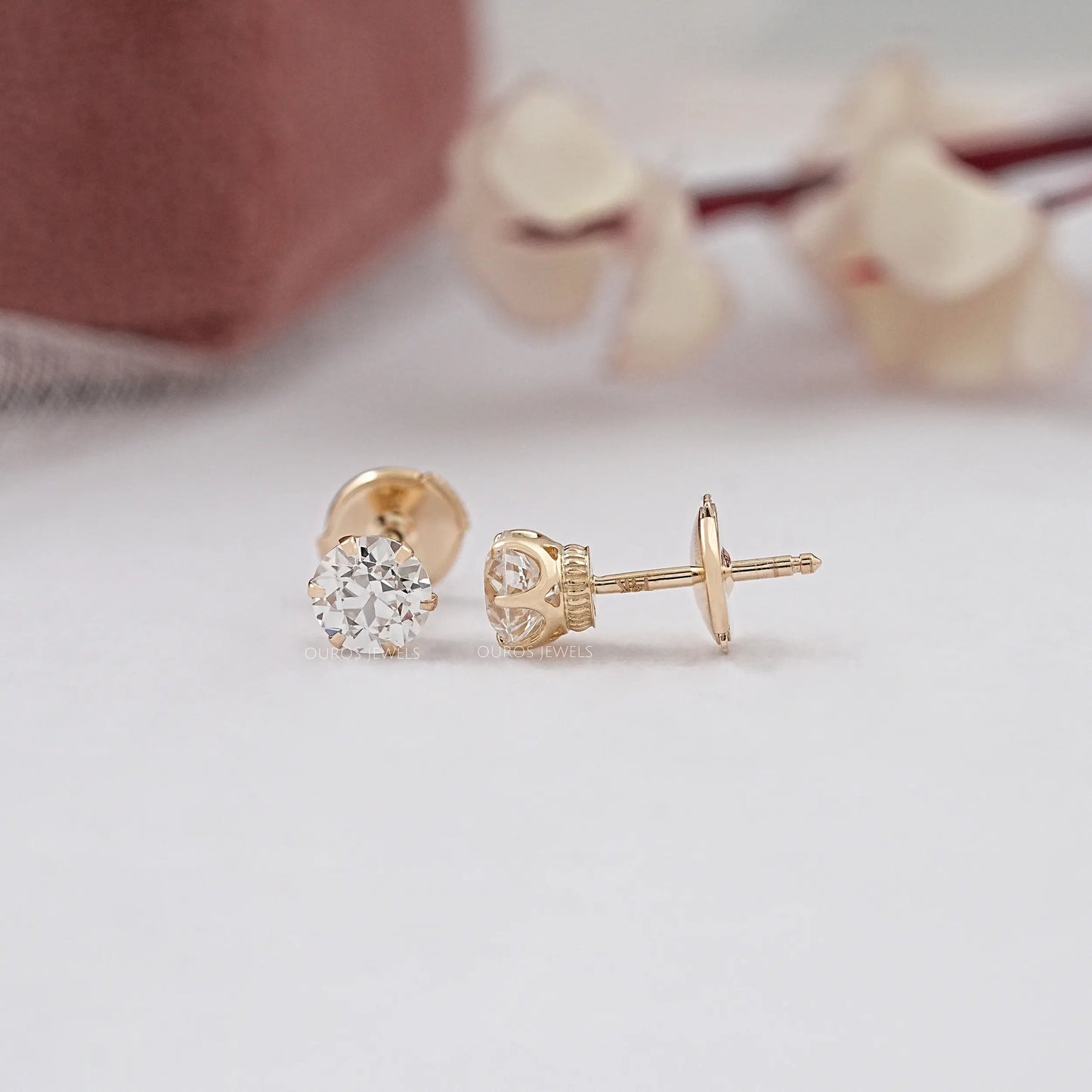 OEC Round Cut Lab Grown Diamond Stud