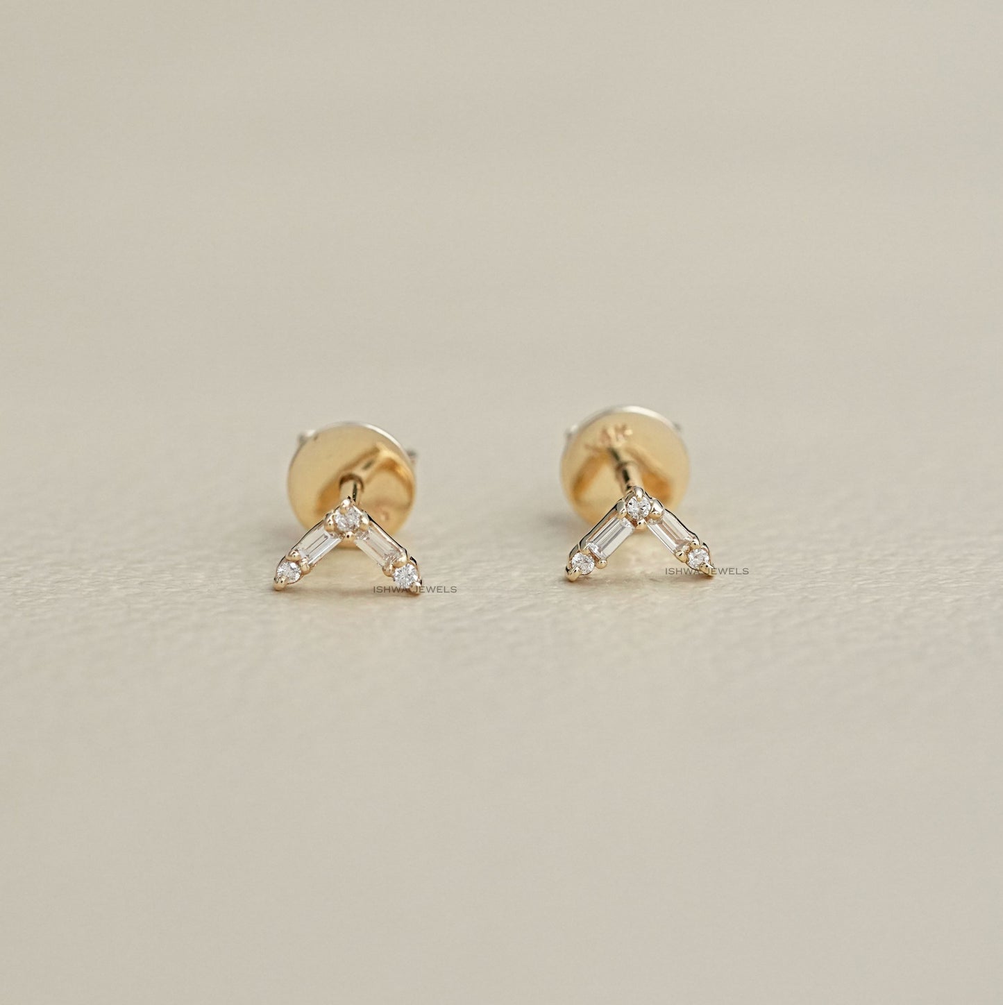 Baguette And Round Cut V-Shaped Stud Earring