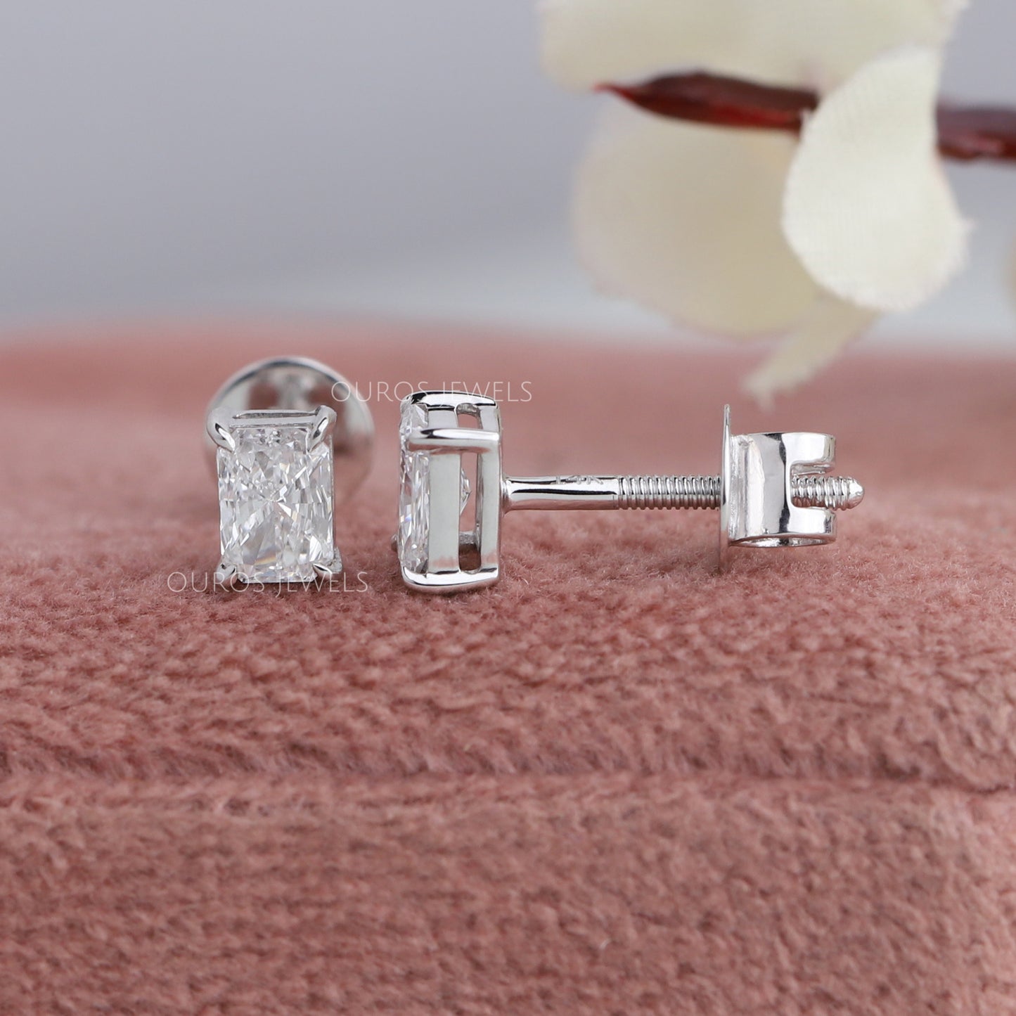 Radiant Cut Lab Diamond Stud