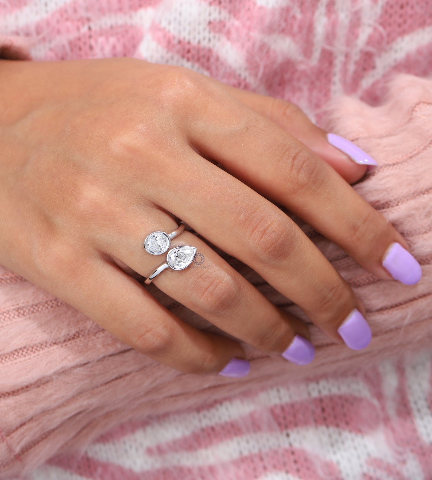 Pear & Oval Toi Et Moi Ring