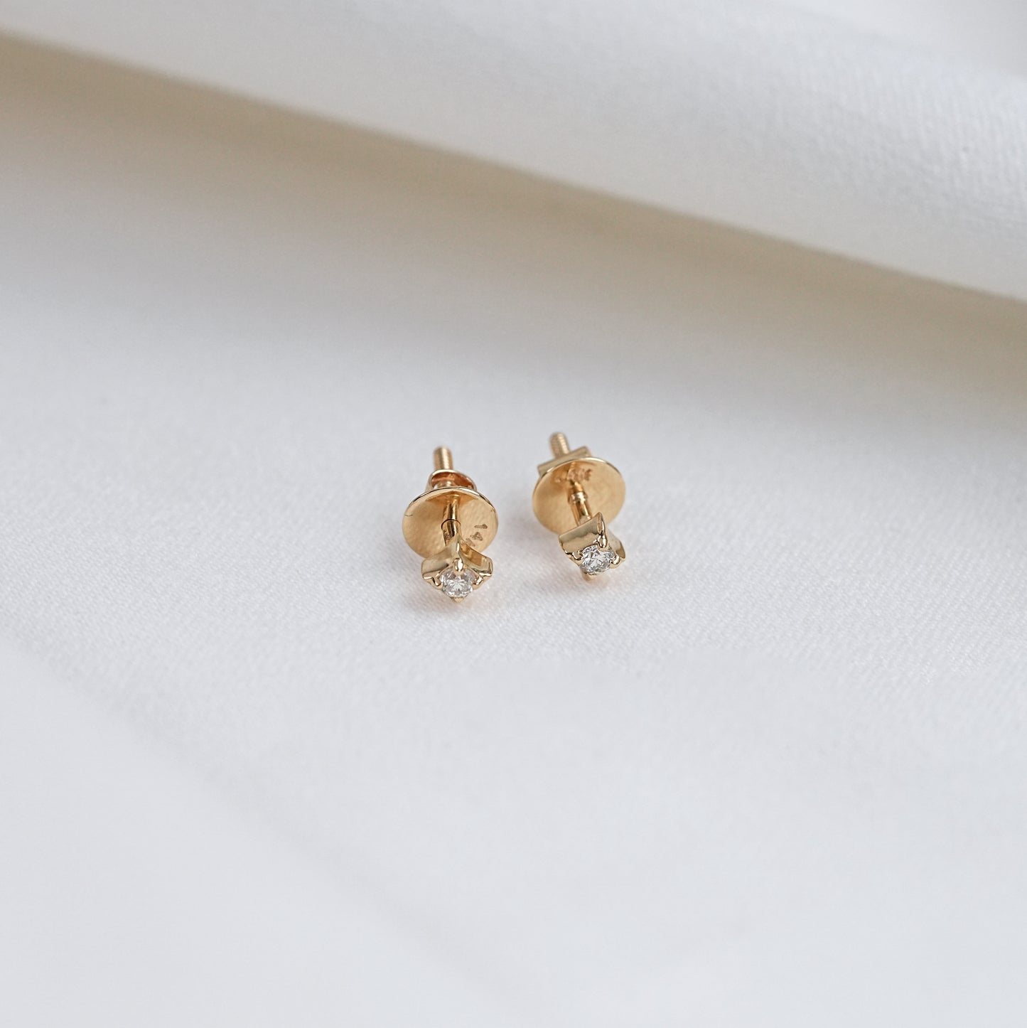 Lab Diamond Round Cut Dainty Stud Earrings