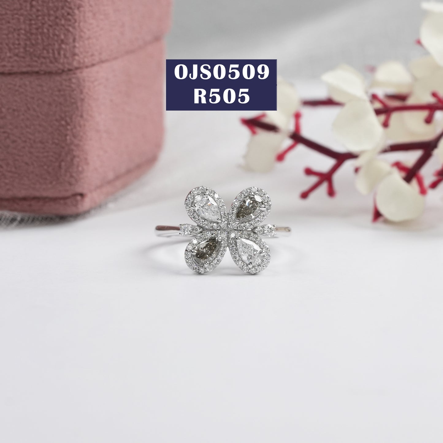 Floral Shape Color Diamond Ring
