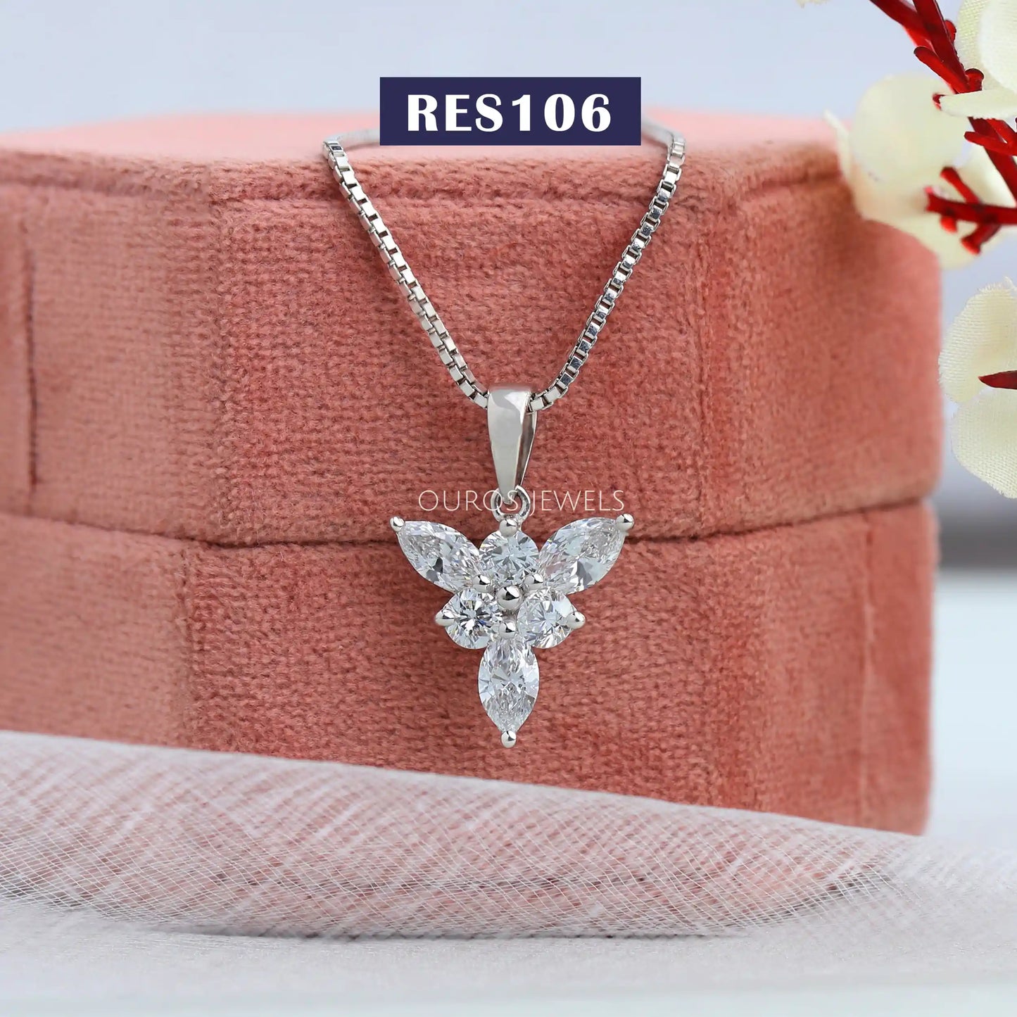 Floral Style Pendant Necklace