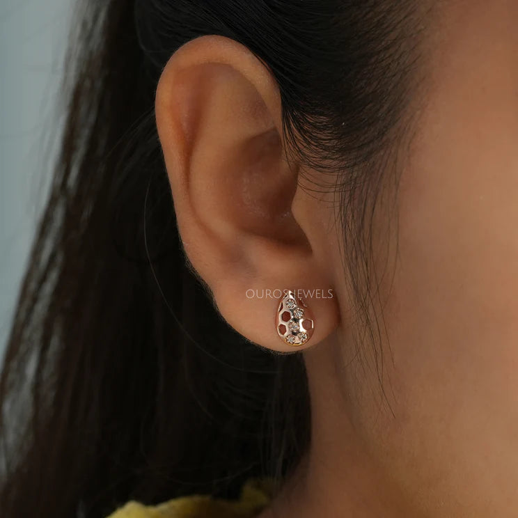 Rose Gold Pear Shape Lab Diamond Stud