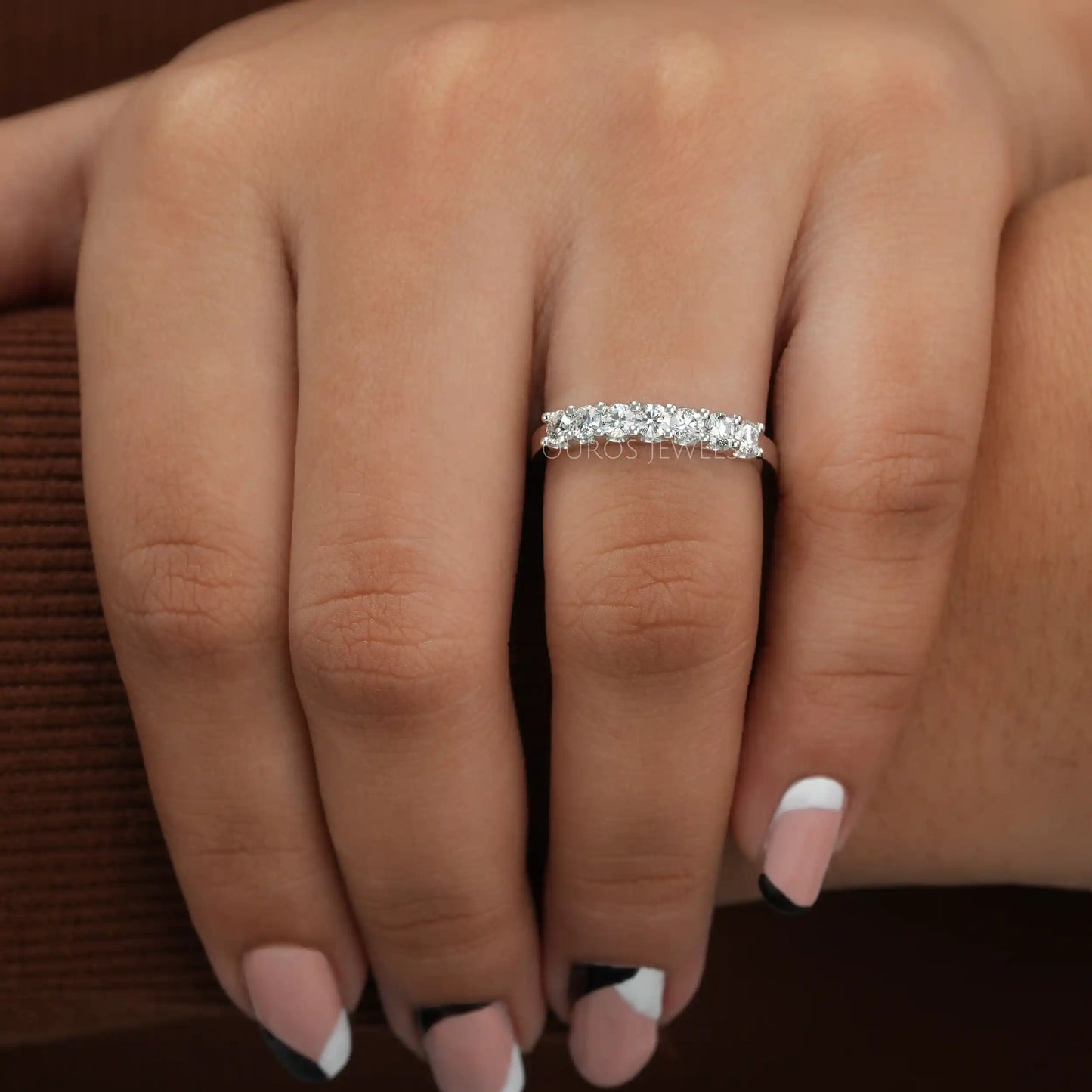 Round Lab Diamond 7 Stone Band