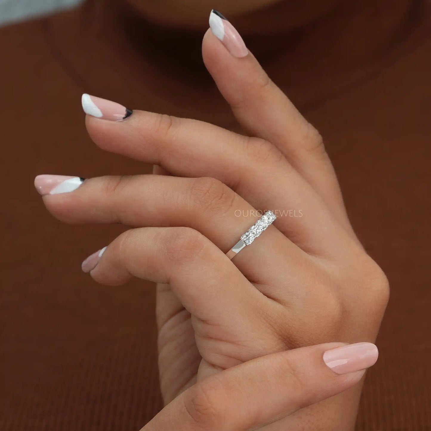 Round Lab Diamond 7 Stone Band