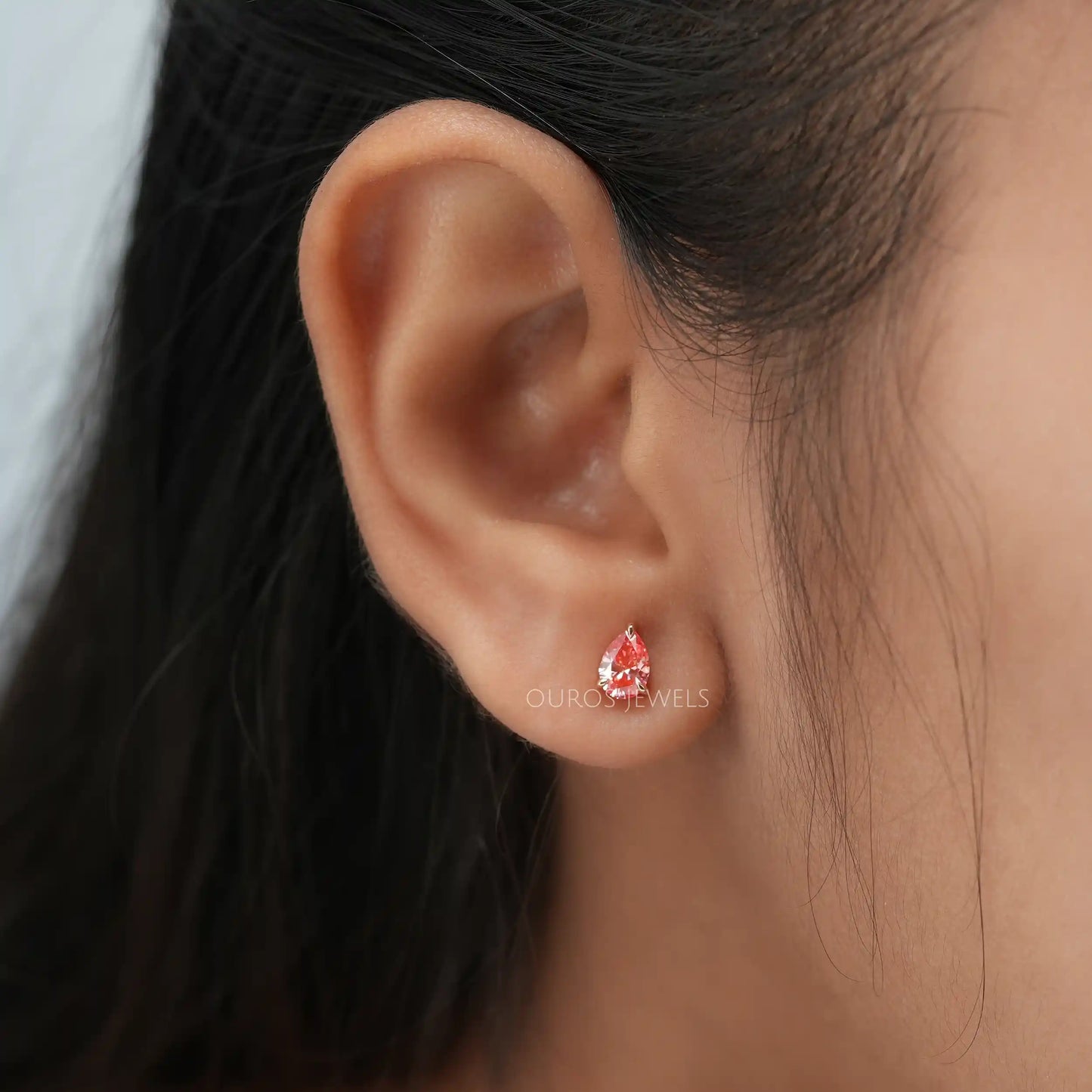 Pink Pear Diamond Earring