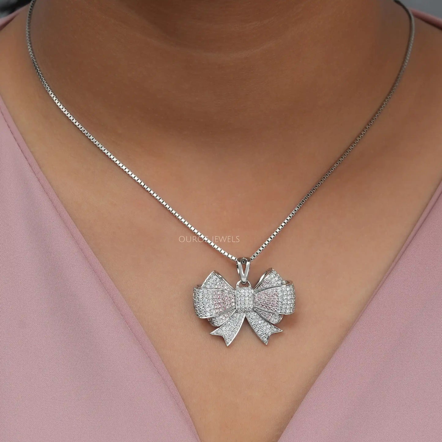 Round Cut Bow Tie Shape Necklace