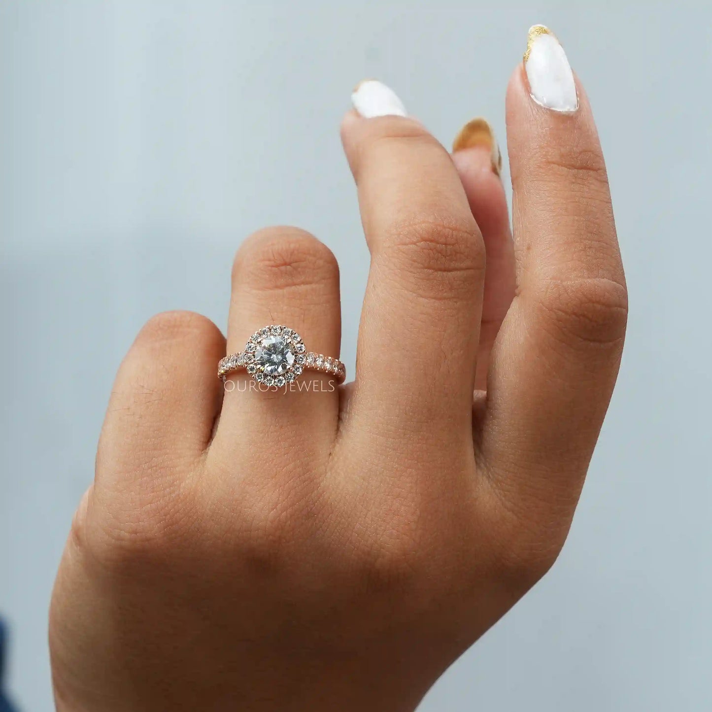 Round Cut Halo Wedding Ring