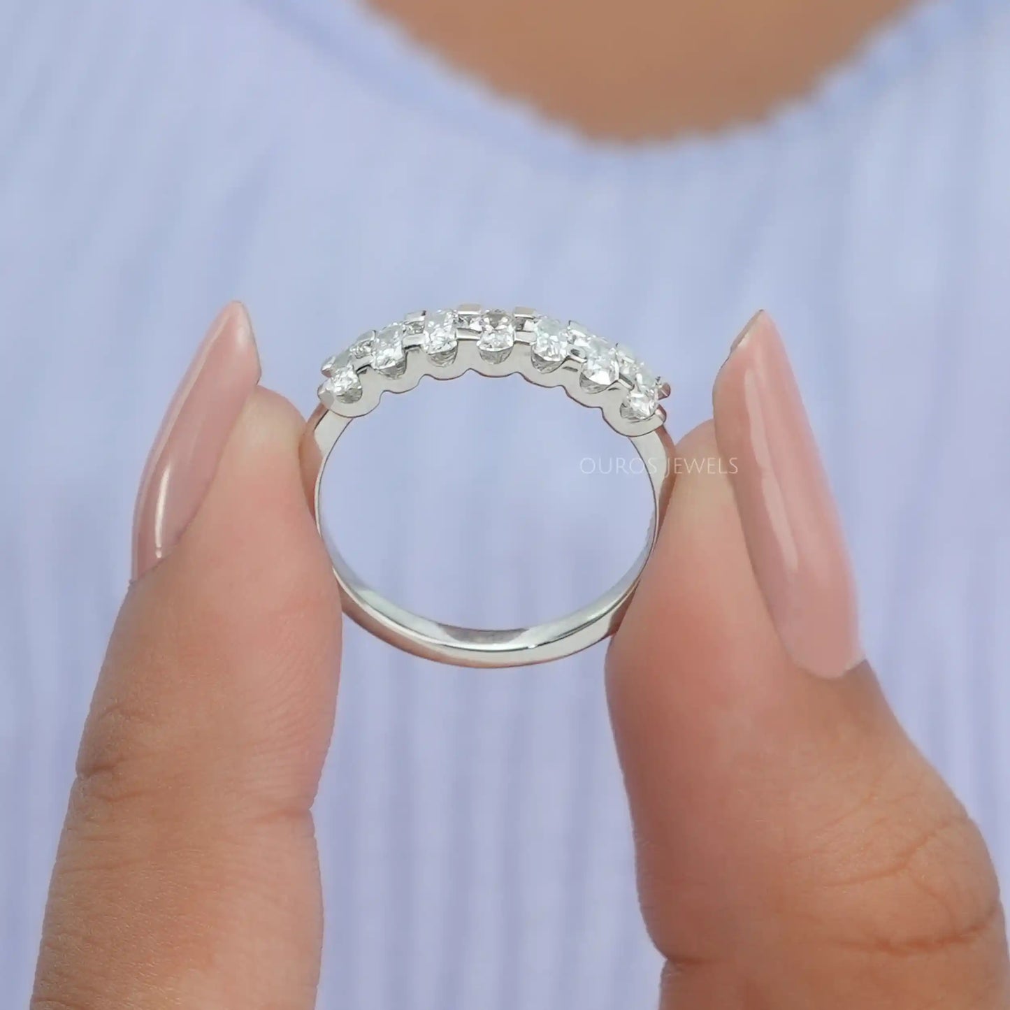 Oval Diamond 7 Stone Band
