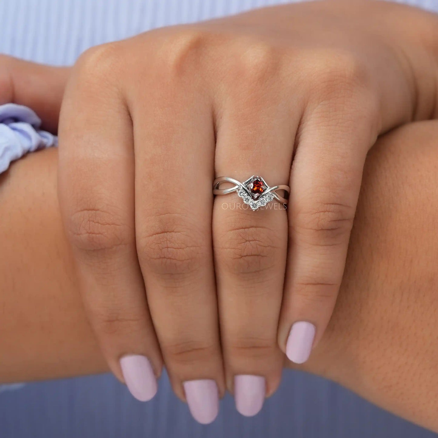 Oval Cut Diamond Cluster Ring