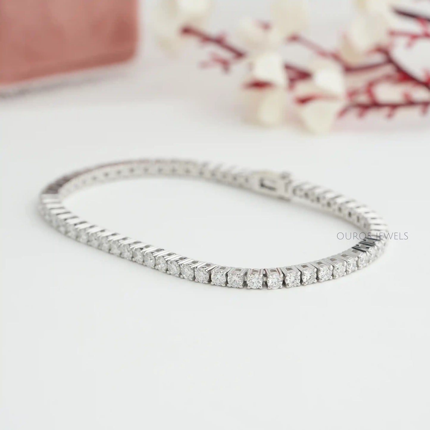 Round Cut Diamond Tennis Bracelet