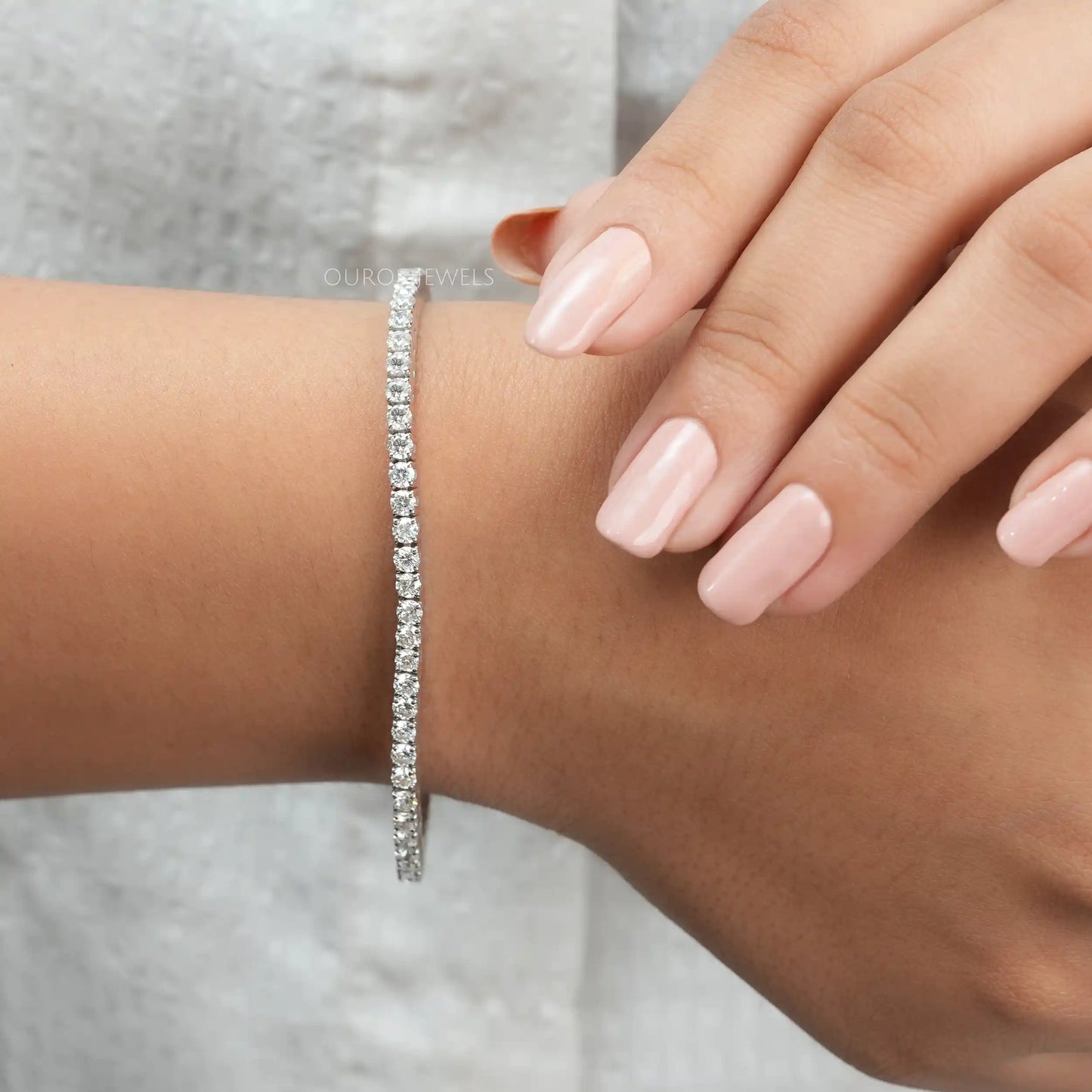Round Cut Diamond Tennis Bracelet