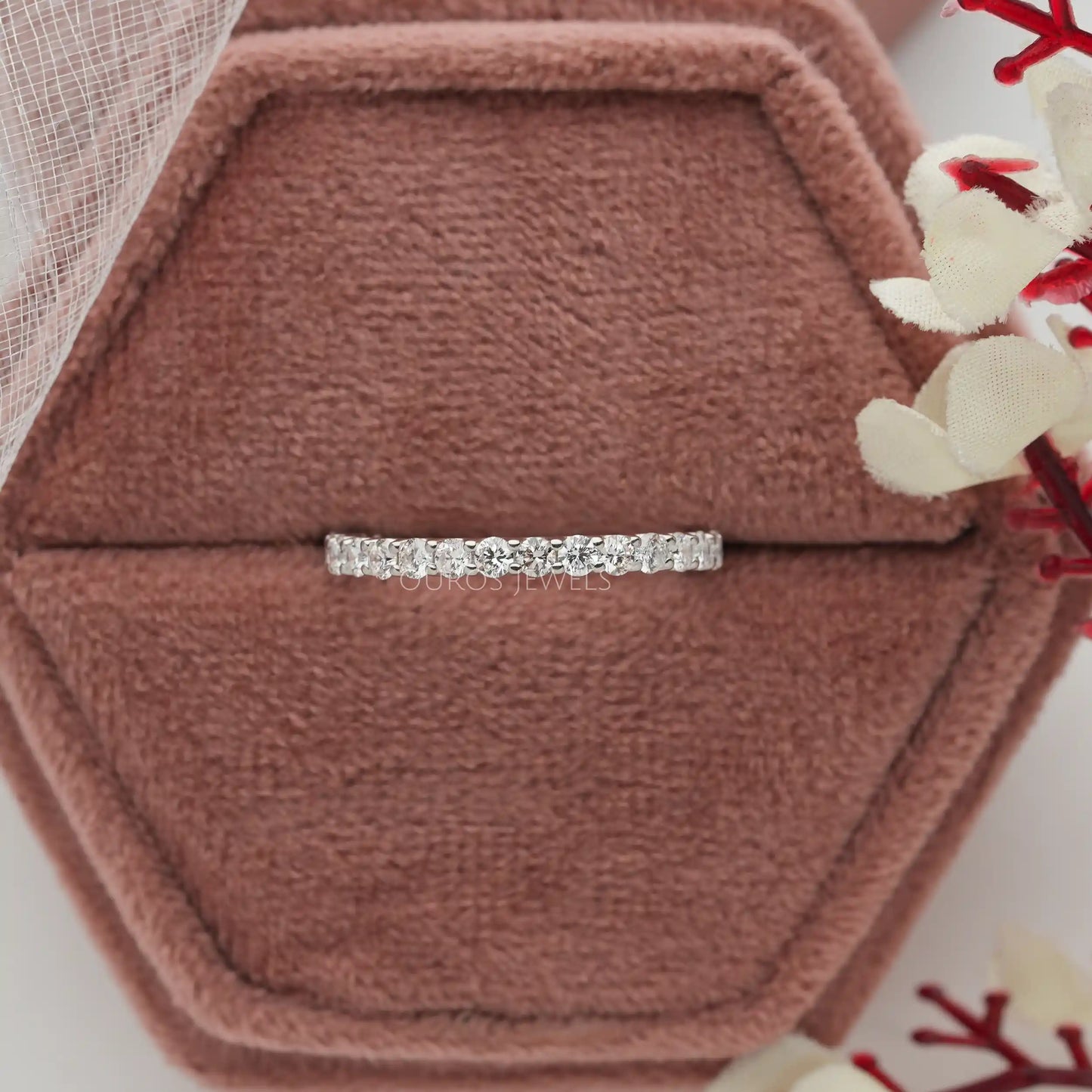 Round Diamond Stacking Band