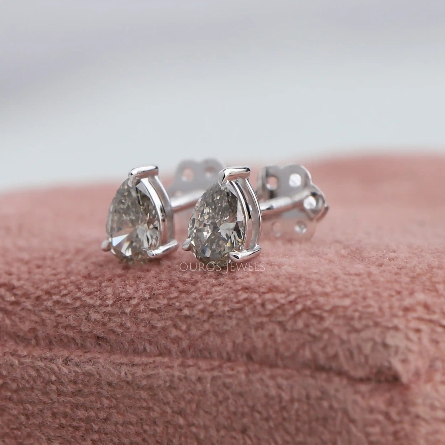 Olive Pear Cut Diamond Stud