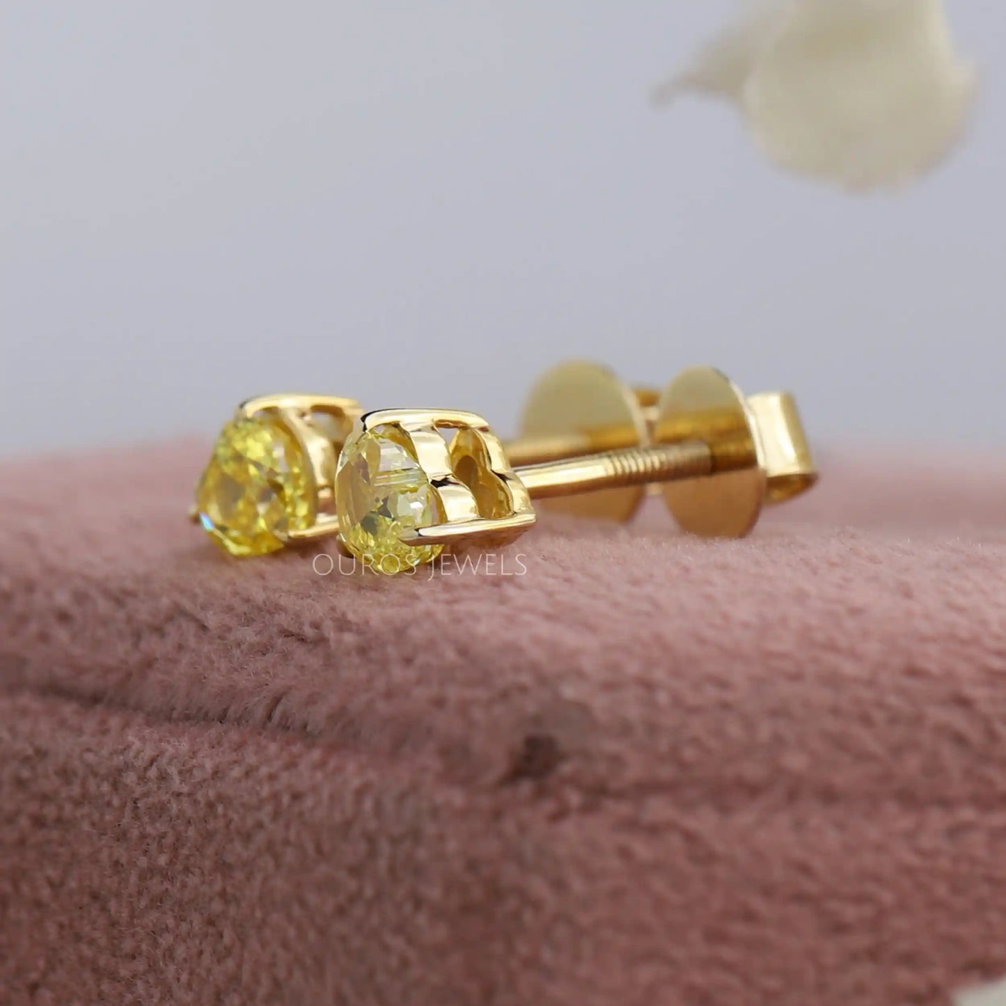 Yellow Heart Lab Diamond Stud