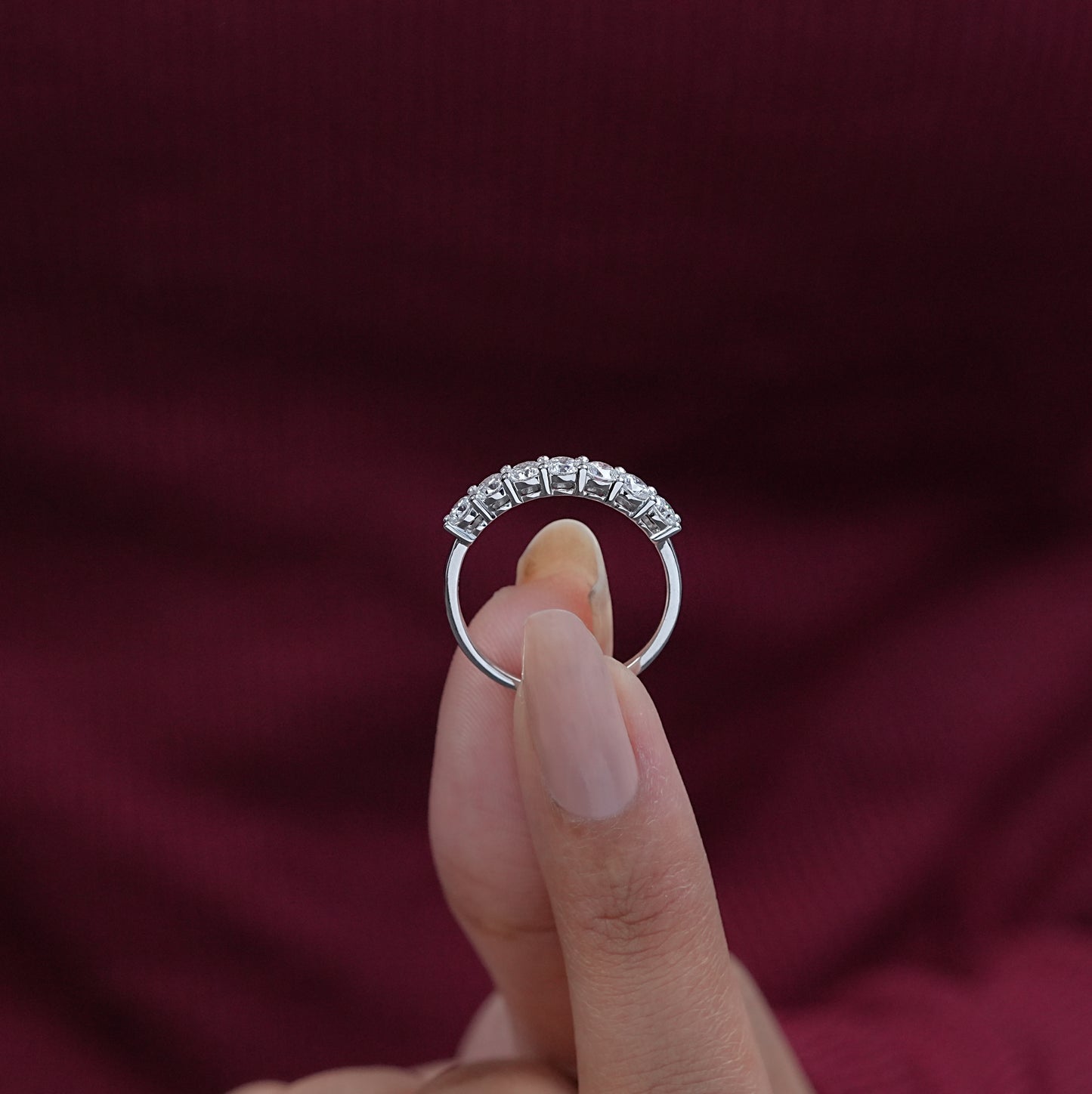 Round Cut Diamond Band