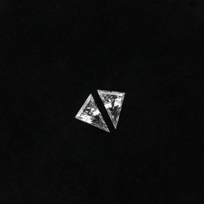 0.35 TCW Antique Shape Triangle Cut Lab Grown Diamond