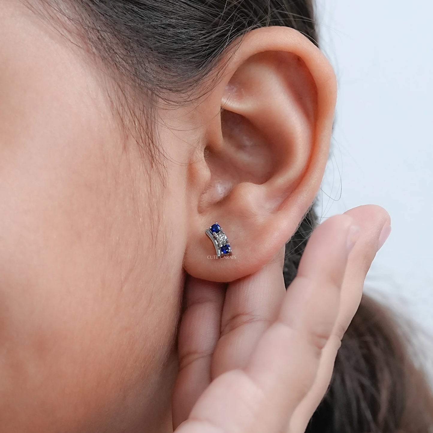 Sapphire And Diamond Round Cut Bar Stud