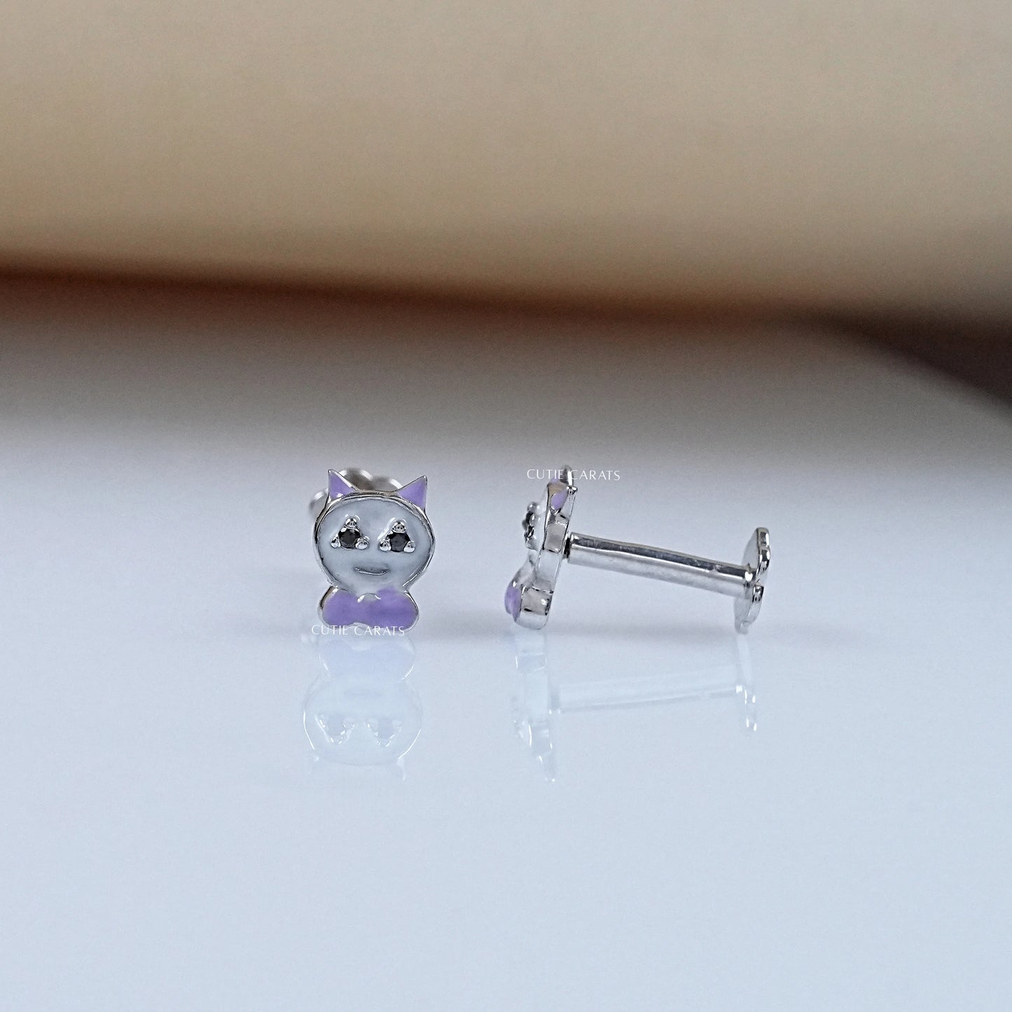 Cat Shape Enamel Stud For Kids