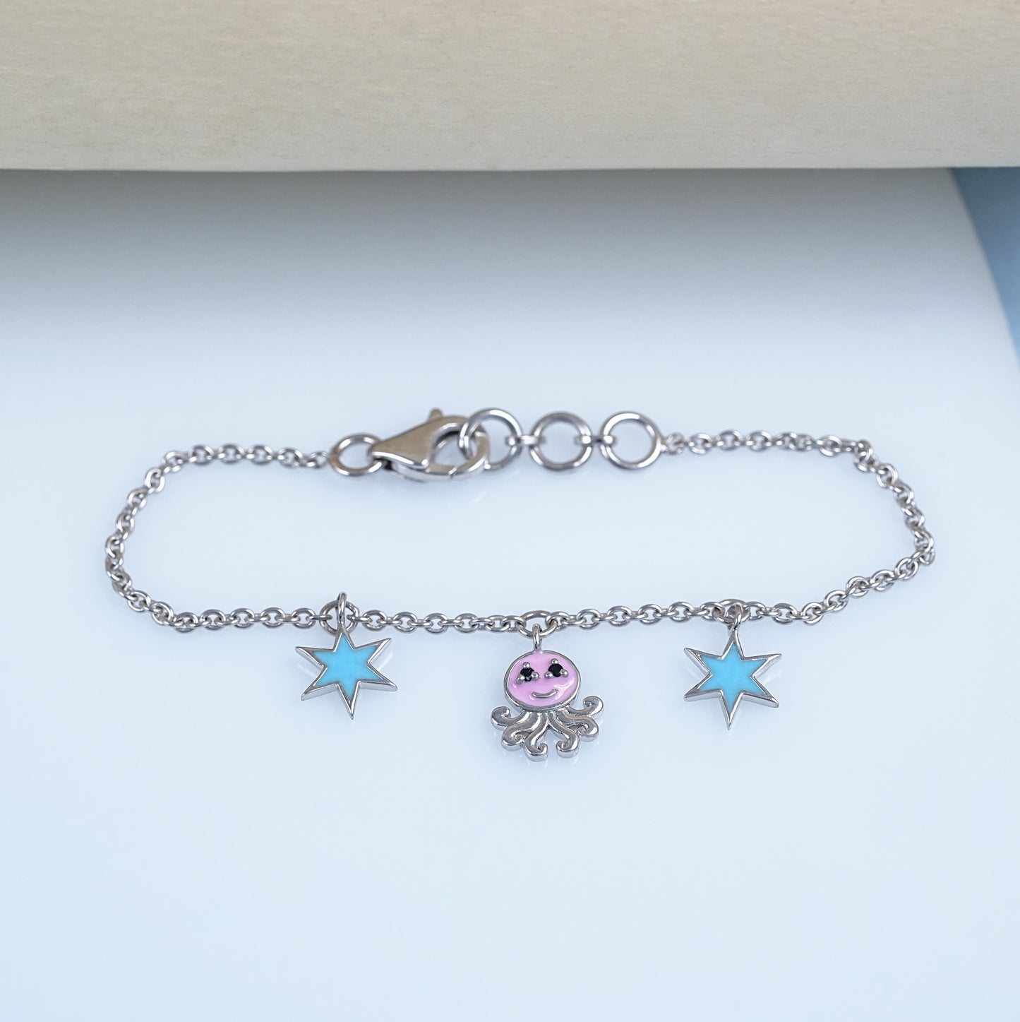 Round cut Lab Grown Diamond Bracelet