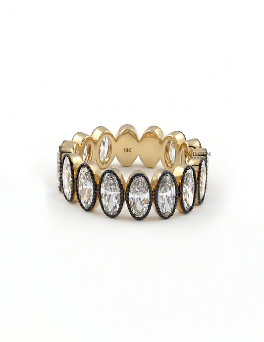 Old Mine Moval Diamond Filgree Bezel Wedding Band