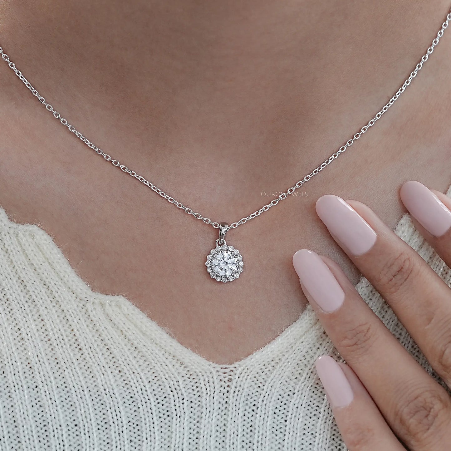 Round Lab Diamond Halo Pendant