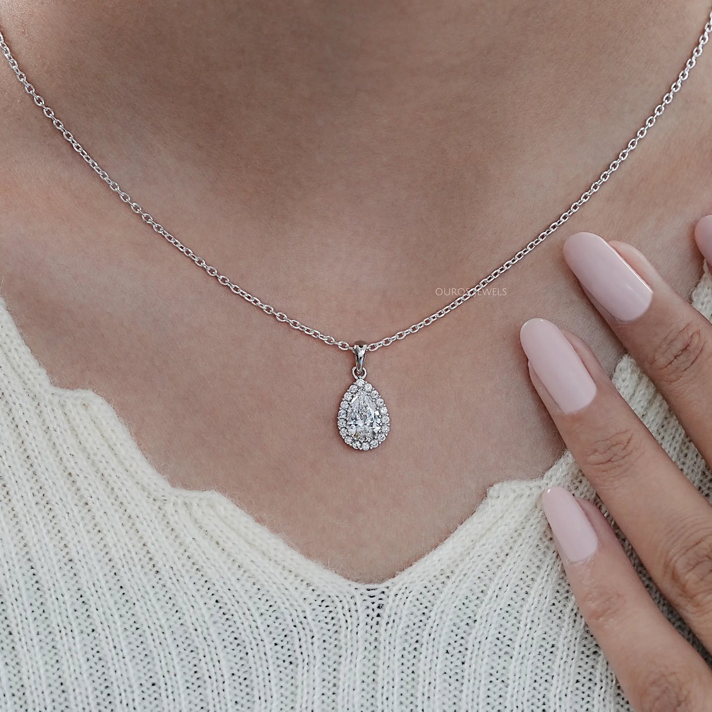 Pear Lab Dimond Halo Pendant