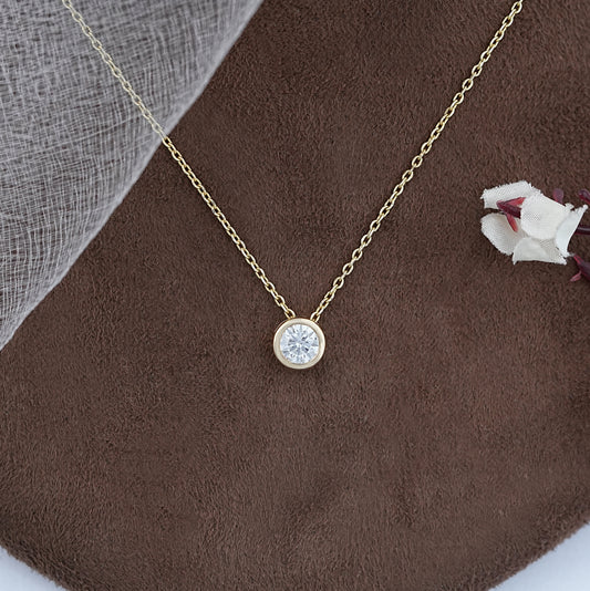 Round Cut Bezel Set Pendant