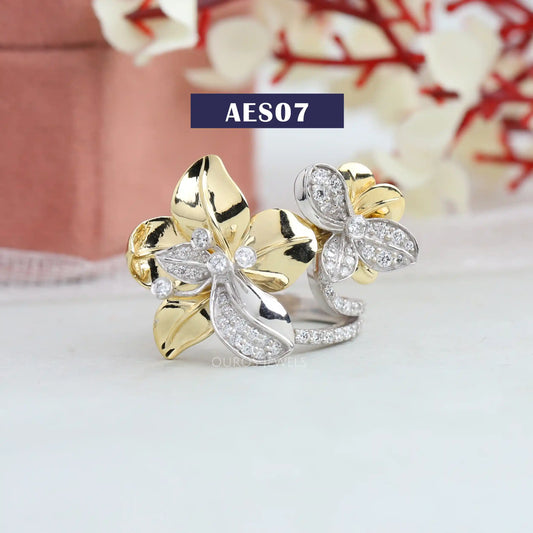 Round Pave Diamond Floral Ring