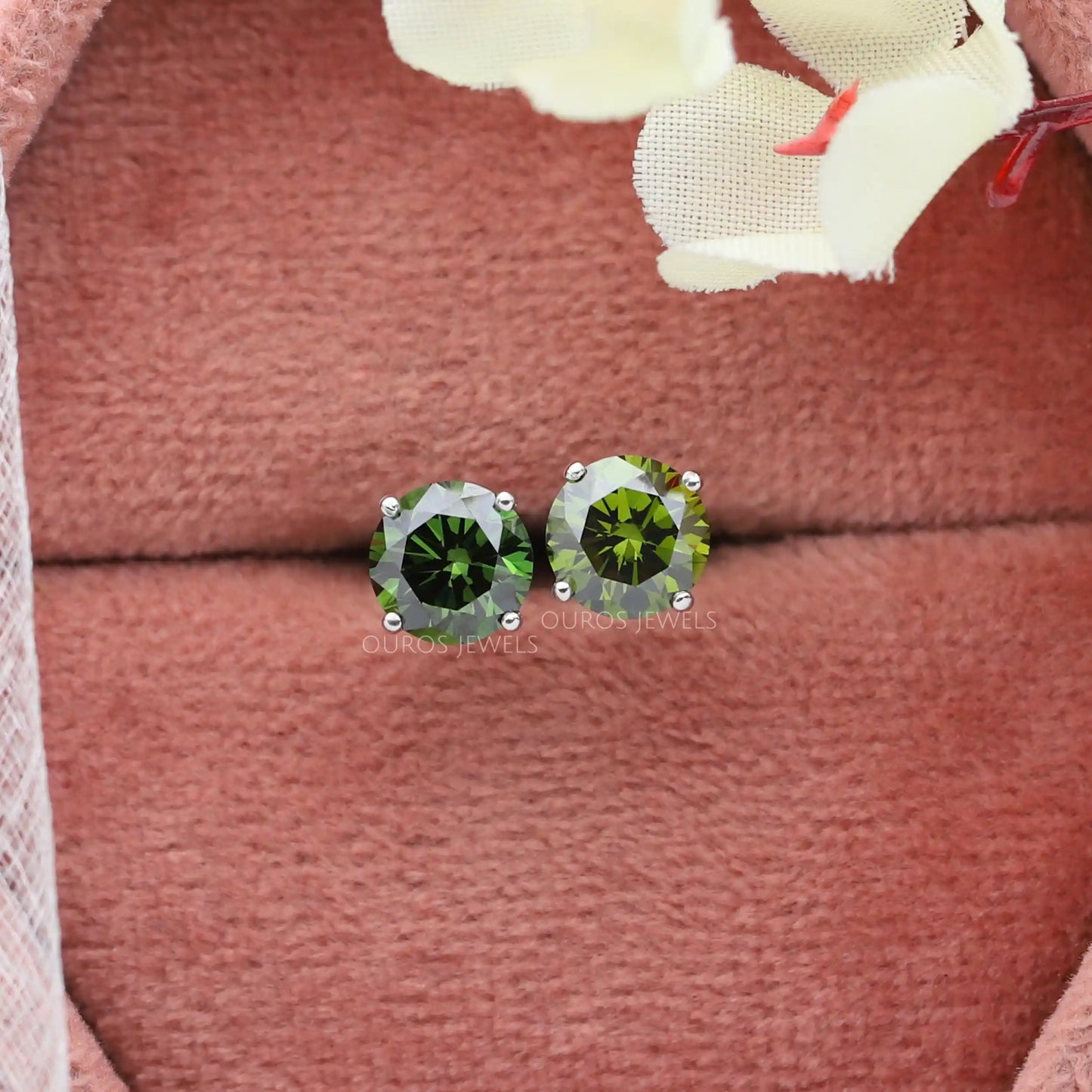 Green Round Cut Stud Earring