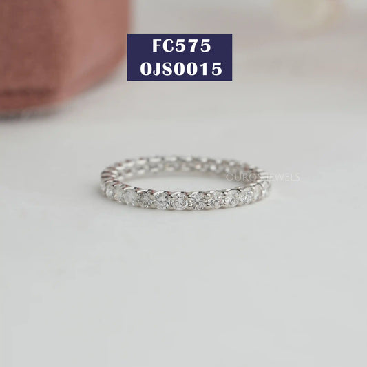 Round Diamond Stacking Band