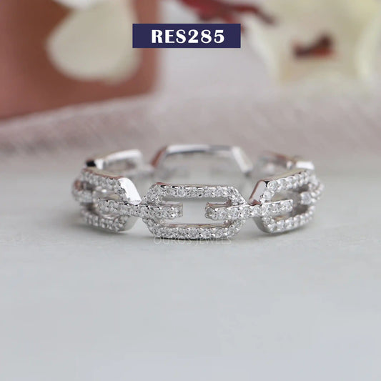 Round Diamond Link Chain Band